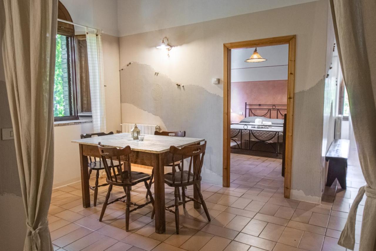 Agriturismo Fattoria Lischeto Volterra Exterior foto
